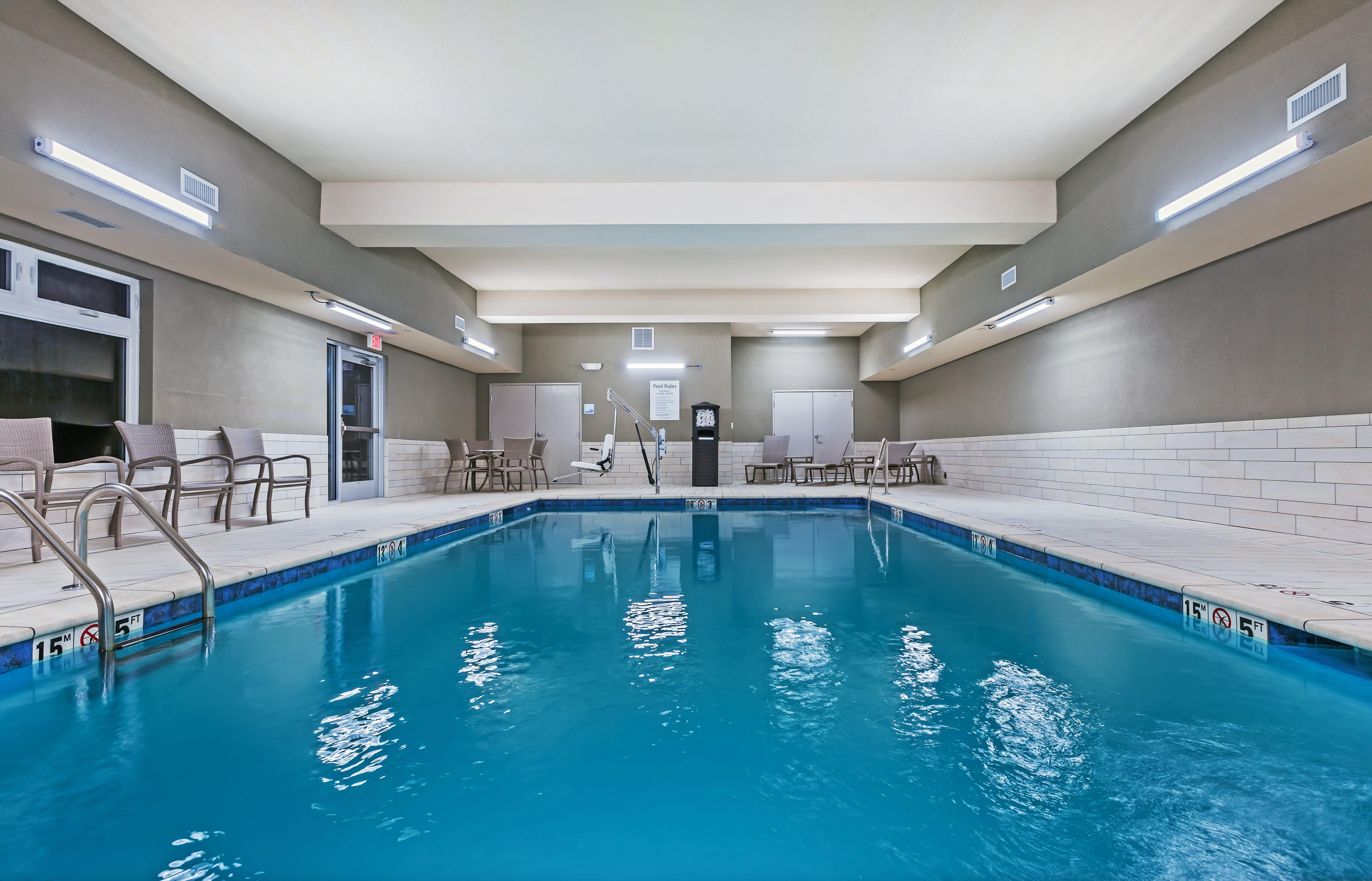 Holiday Inn Express & Suites - Coffeyville By Ihg Екстер'єр фото
